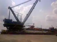 బార్జ్ అమ్మకానీకి వుంది