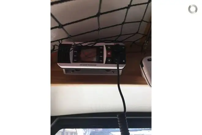 కాటమరాన్ అమ్మకానికి