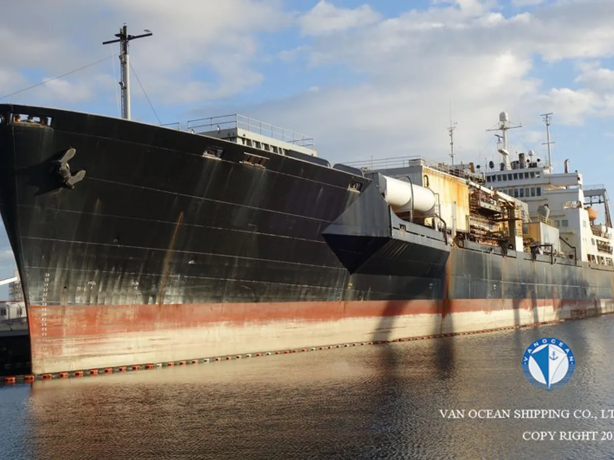 ట్రాలర్ అమ్మకానికి