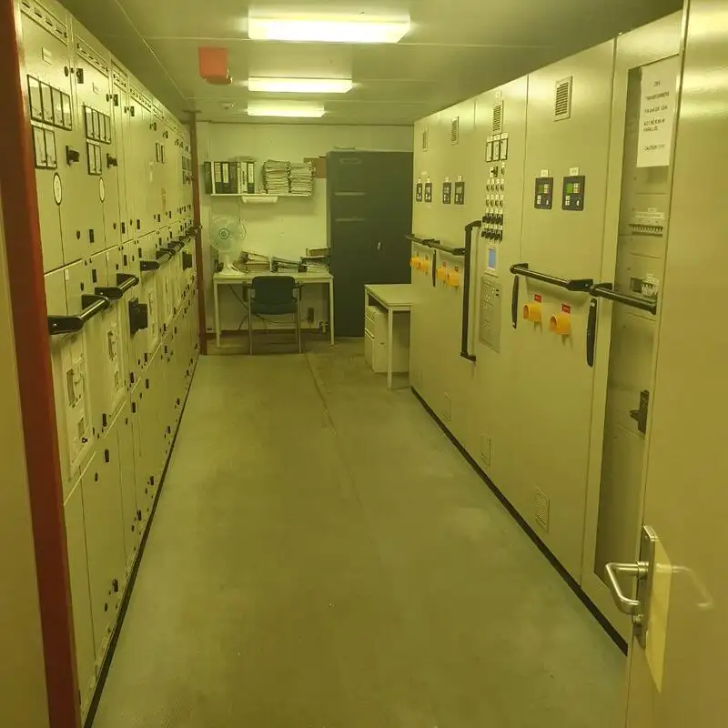 బార్జ్ అమ్మకానీకి వుంది