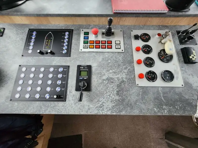 పని పడవలు అమ్మకానీకి వుంది