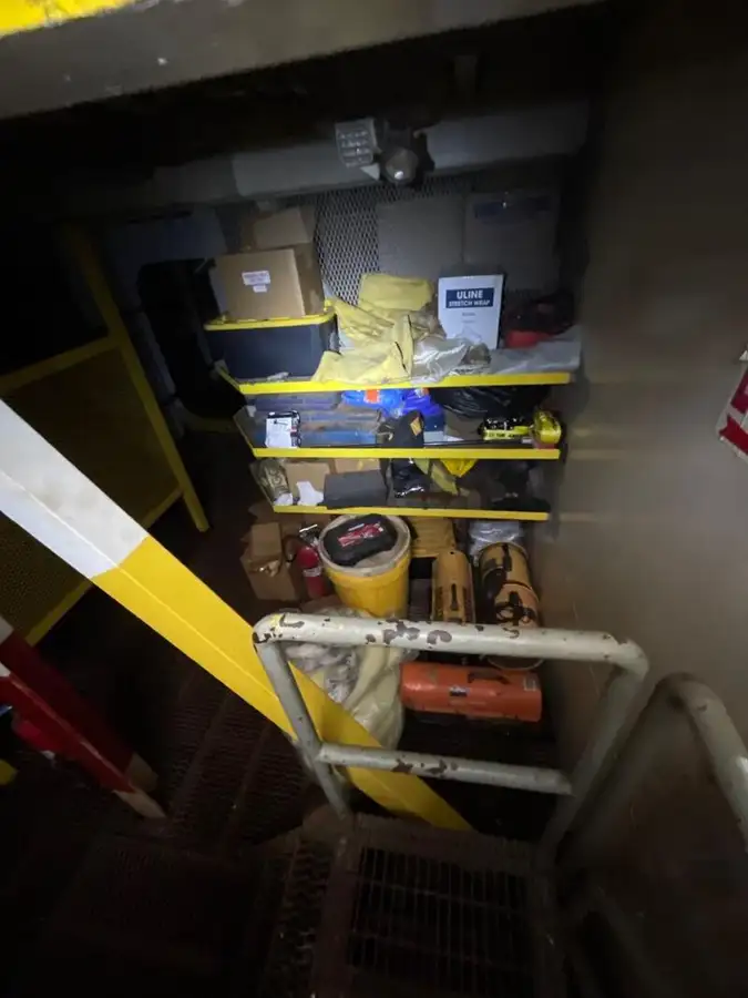 డ్రెడ్జర్ అమ్మకానీకి వుంది