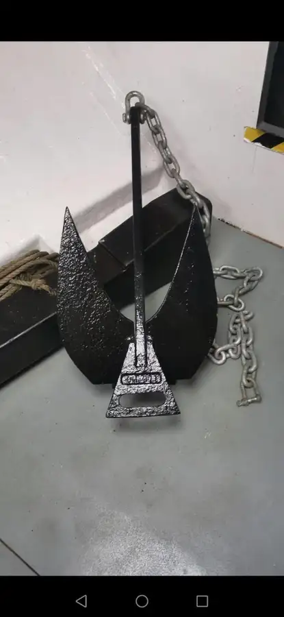 పైలట్ పడవ అమ్మకానీకి వుంది