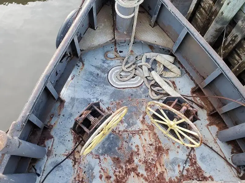 తోపుడు పడవ అమ్మకానీకి వుంది