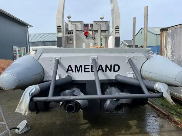 డ్రెడ్జర్ అమ్మకానీకి వుంది