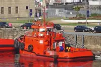 తోపుడు పడవ అమ్మకానీకి వుంది