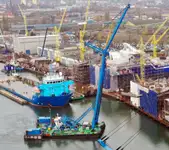 బార్జ్ అమ్మకానీకి వుంది