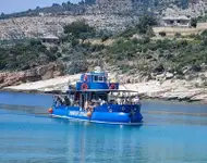 జలాంతర్గామి అమ్మకానీకి వుంది