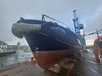 లైఫ్ బోట్ అమ్మకానీకి వుంది