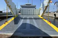 ఫెర్రీ నౌక అమ్మకానీకి వుంది