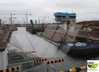 బార్జ్ అమ్మకానీకి వుంది