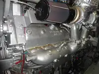 గస్తీ పడవ అమ్మకానీకి వుంది