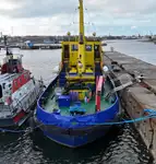 తోపుడు పడవ అమ్మకానీకి వుంది