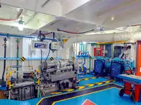 తోపుడు పడవ అమ్మకానీకి వుంది
