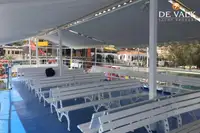 ఫెర్రీ నౌక అమ్మకానీకి వుంది