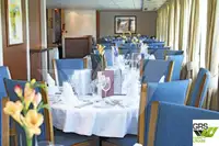 ప్రయానికుల ఓడ అమ్మకానీకి వుంది