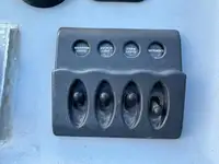 గస్తీ పడవ అమ్మకానీకి వుంది