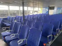 కాటమరాన్ అమ్మకానీకి వుంది