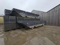 పాంటూన్ అమ్మకానీకి వుంది